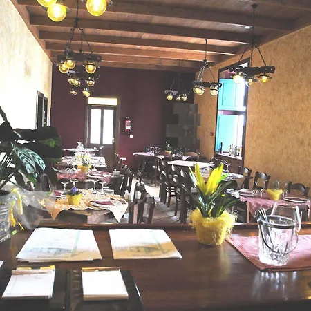 Otel Rural 4 Esquinas 4*